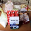 13  мая 2020 года в МОУ «СОШ МО пос. Михайловский» третий раз выдали продуктовые наборы школьникам социально незащищенных категорий в период дистанционного обучения с 06 мая 2020 года и по завершение 2019-2020 учебного года. Наполняемость продуктового набора разная в зависимости от количества дней обучения. Учащиеся 1-4 классов за дни обучения получили молоко в рамках программы "Школьное молоко"
